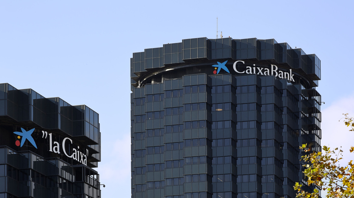 Καταλονία: Ισπανικές τράπεζες εξετάζουν το ενδεχόμενο αποχώρησης από τη Βαρκελώνη